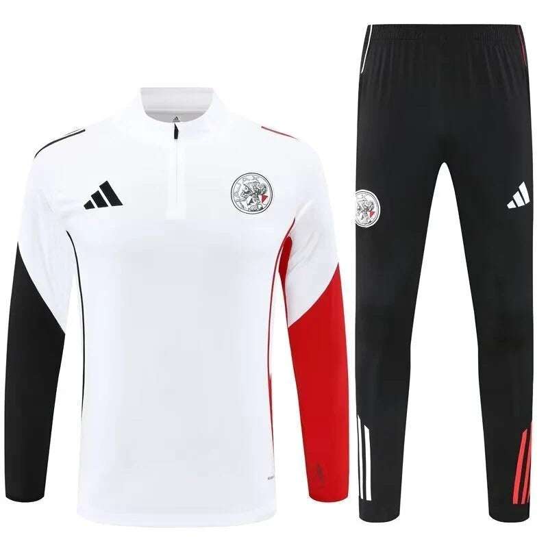 TUTA AJAX